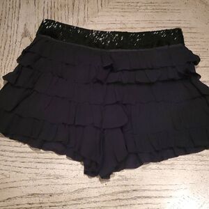 French Connection size 0 skirt/skort mini